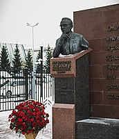 На «КАМАЗе» почтили память первого генерального директора Льва Васильева